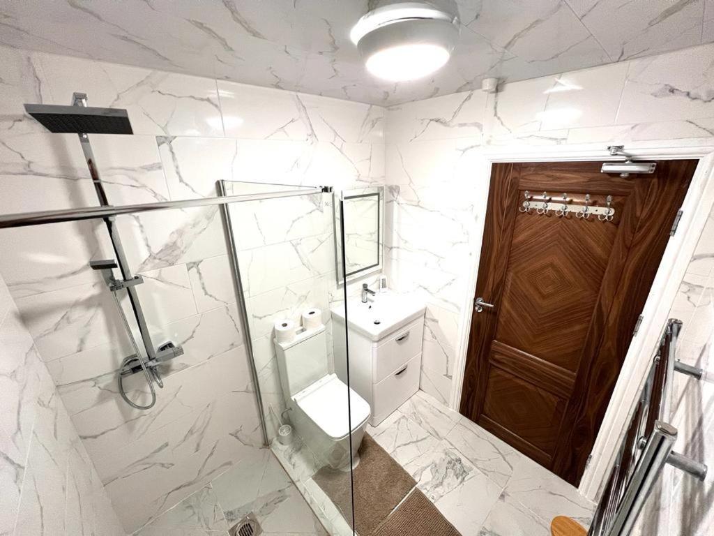 Nines Of Elegance At Castle Road Apartment Birmingham Exterior foto
